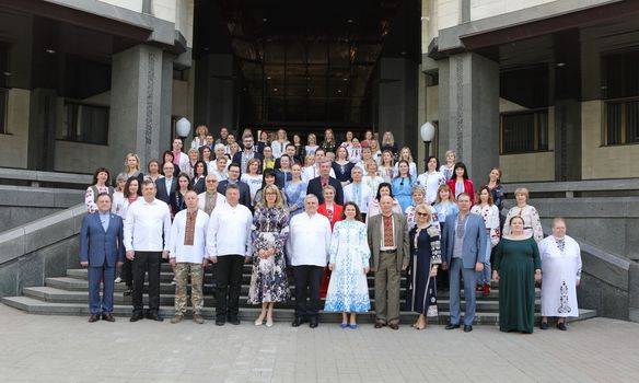 ДО ДНЯ ВИШИВАНКИ святкові заходи