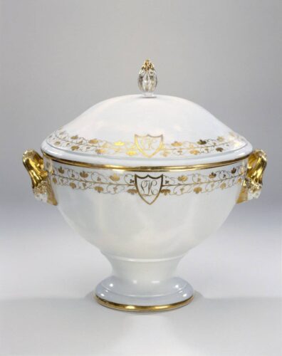 Tureen (part of service)
