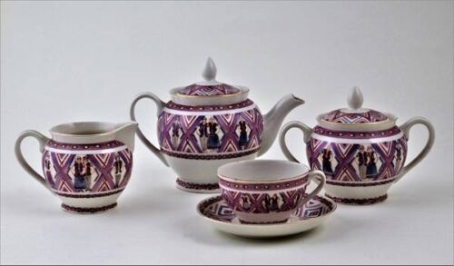 S. Lazhechnikova (born in 1928). Part of tea service