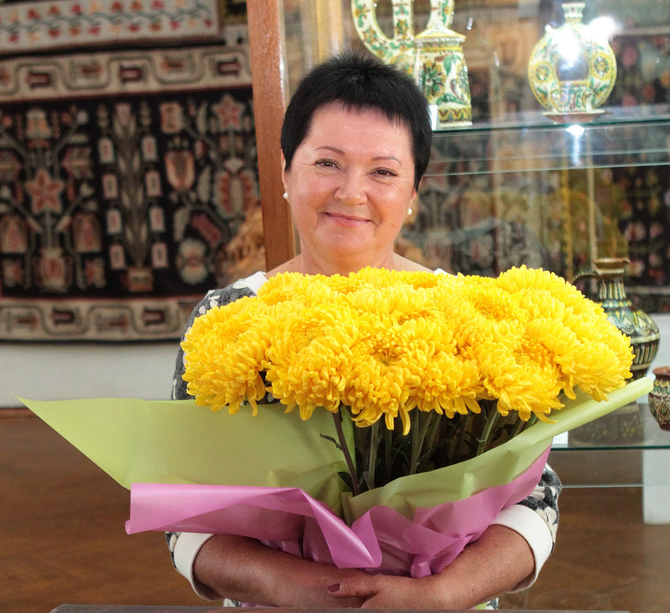 Людмила Строкова 